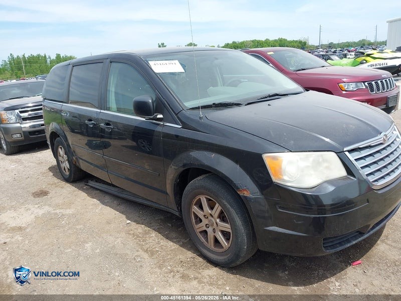 2010 CHRYSLER TOWN & COUNTRY NEW LX – Lot 45161394 auction photo