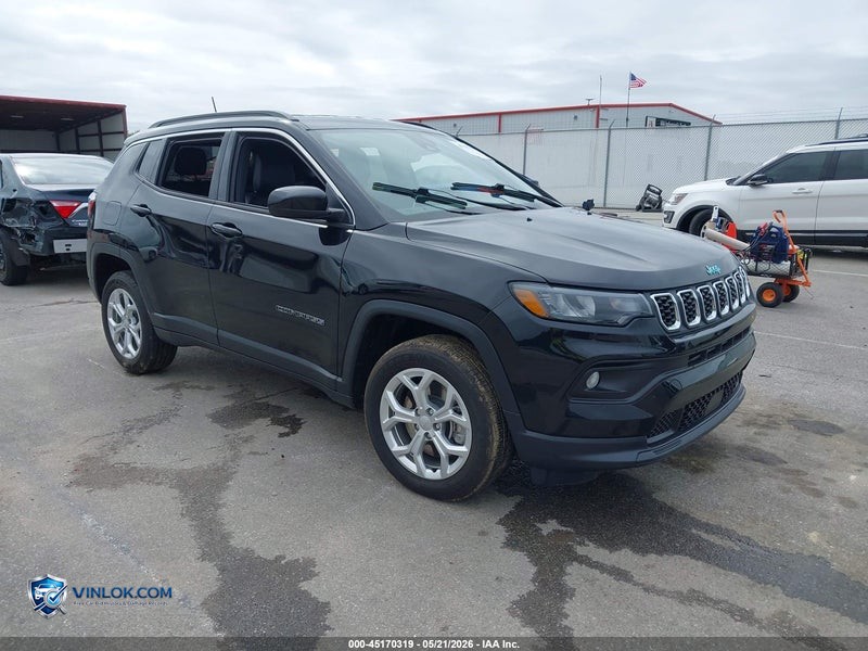 2024 JEEP COMPASS LATITUDE 4X4 – Lot 45170319 auction photo