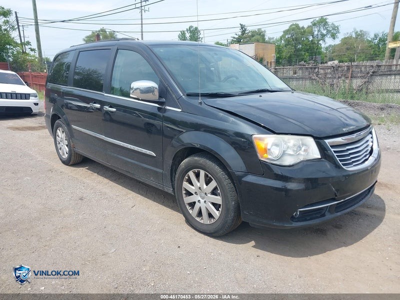 2012 CHRYSLER TOWN & COUNTRY TOURING-L – Lot 45170453 auction photo