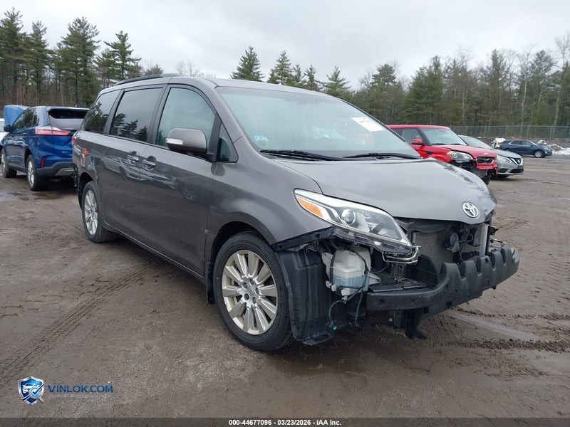 2017 TOYOTA SIENNA – Lot 44677096 auction photo
