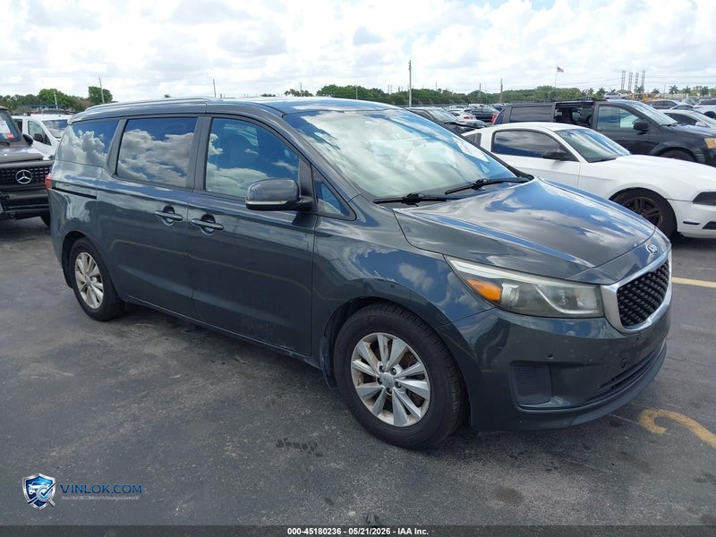 2017 KIA SEDONA LX – Lot 45180236 auction photo