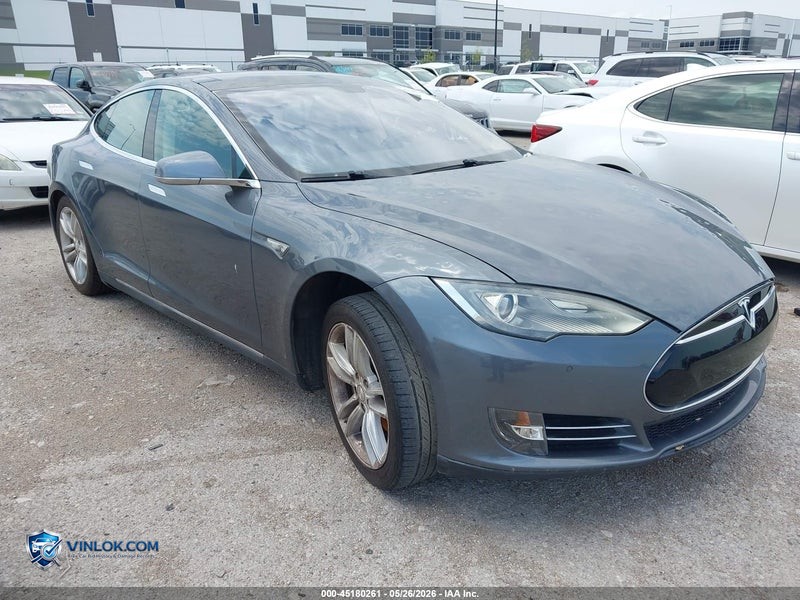 2014 TESLA MODEL S P85 – Lot 45180261 auction photo