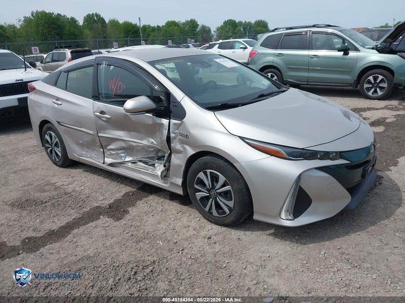2017 TOYOTA PRIUS PRIME PLUS – Lot 45184354 auction photo
