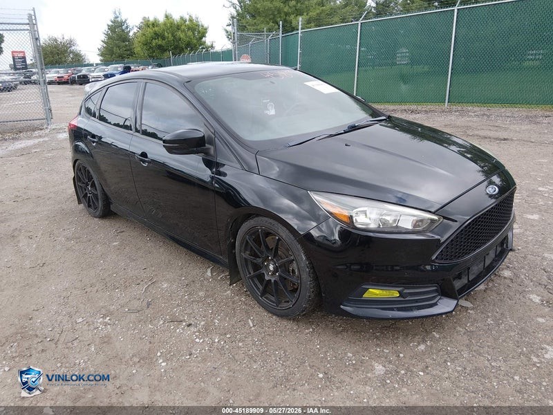 2017 FORD FOCUS ST   – Lot 45189909 auction photo