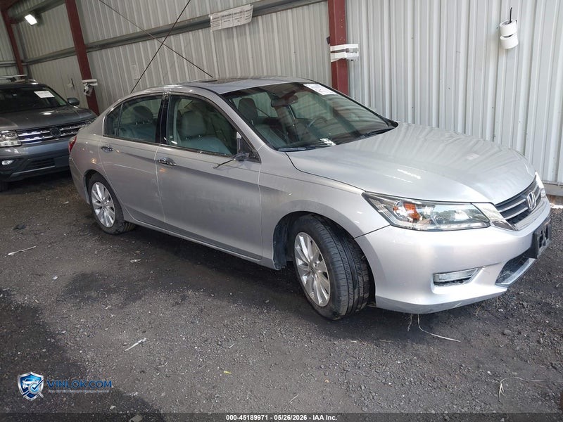 2013 HONDA ACCORD EX-L V-6 – Lot 45189971 auction photo