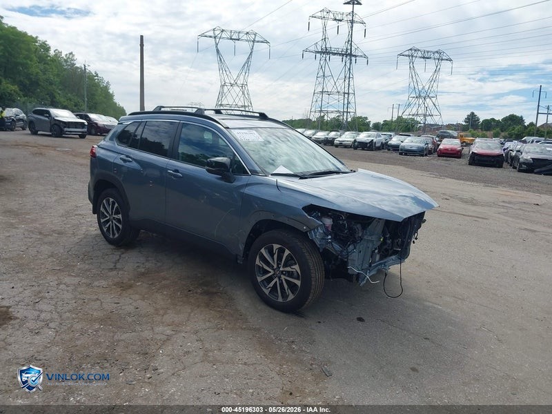 2025 TOYOTA COROLLA CROSS XLE – Lot 45196303 auction photo