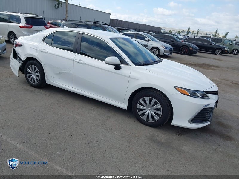 2022 TOYOTA CAMRY LE HYBRID – Lot 45202013 auction photo
