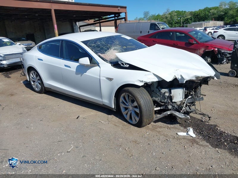 2015 TESLA MODEL S   – Lot 45203444 auction photo