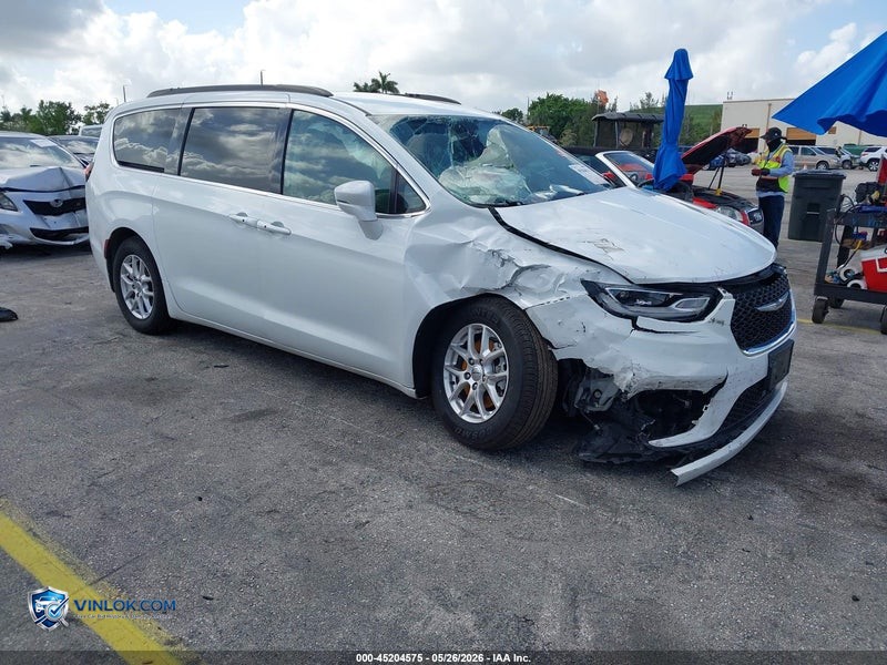 2022 CHRYSLER PACIFICA TOURING L – Lot 45204575 auction photo