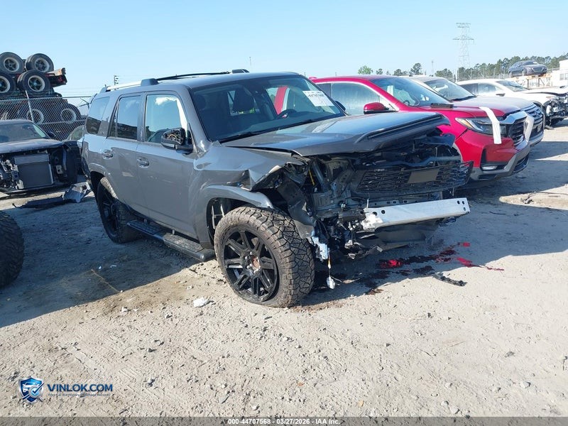 2024 TOYOTA 4RUNNER – Lot 44707568 auction photo