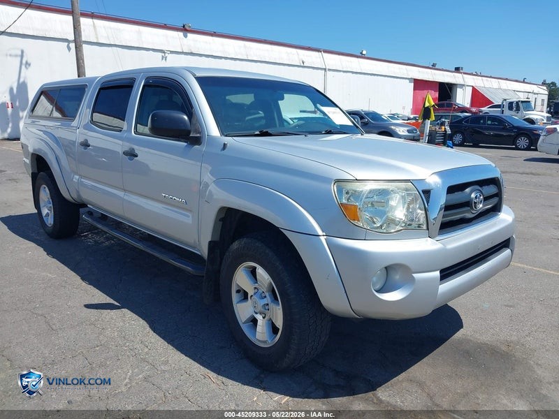 2005 TOYOTA TACOMA PRERUNNER V6 – Lot 45209333 auction photo