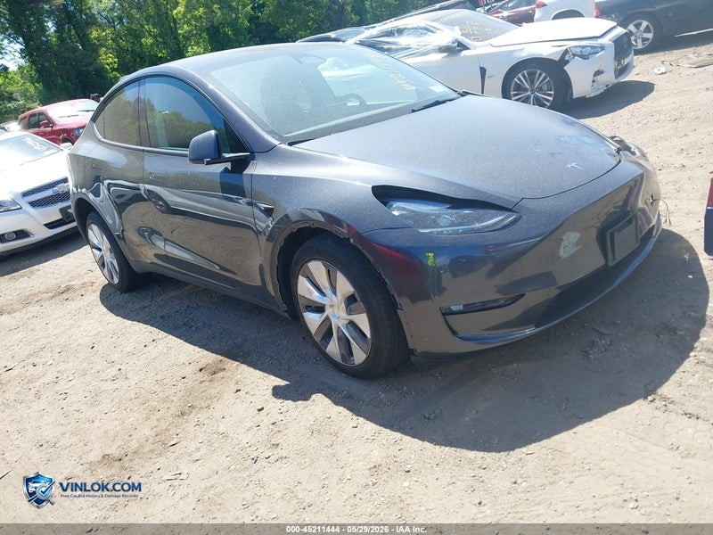 2024 TESLA MODEL Y LONG RANGE SINGLE MOTOR REAR-WHEEL DRIVE/RWD – Lot 45211444 auction photo