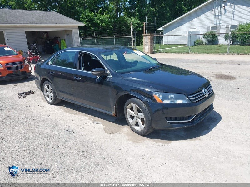 2013 VOLKSWAGEN PASSAT 2.5L SE – Lot 45214107 auction photo