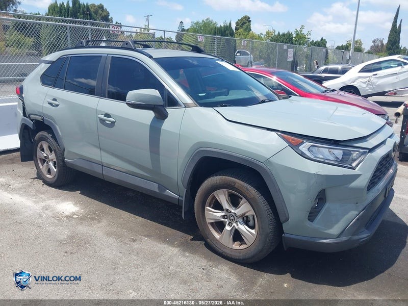 2021 TOYOTA RAV4 XLE – Lot 45216130 auction photo