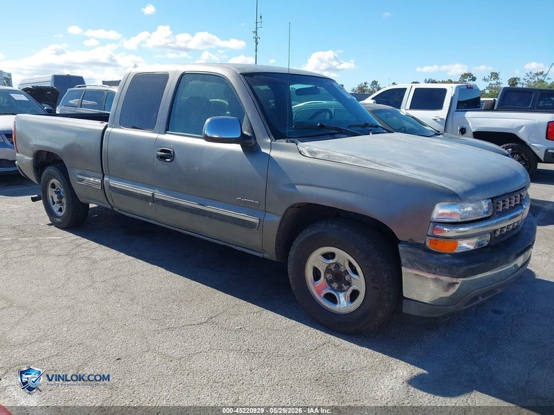 2002 CHEVROLET SILVERADO 1500 LS – Lot 45220929 auction photo
