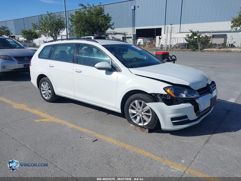 2015 VOLKSWAGEN GOLF SPORTWAGEN TSI S 4-DOOR – Lot 45223276 auction photo
