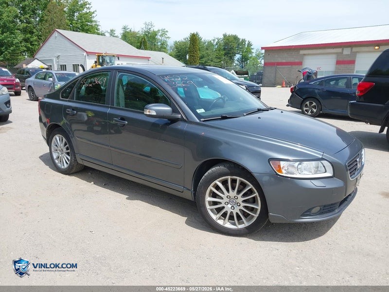 2010 VOLVO S40 2.4I – Lot 45223669 auction photo