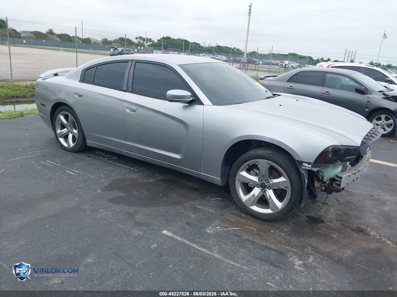 2013 DODGE CHARGER SXT – Lot 45227526 auction photo