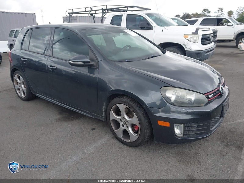 2011 VOLKSWAGEN GTI 4-DOOR – Lot 45229900 auction photo
