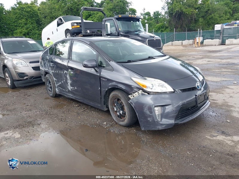 2015 TOYOTA PRIUS TWO – Lot 45237308 auction photo