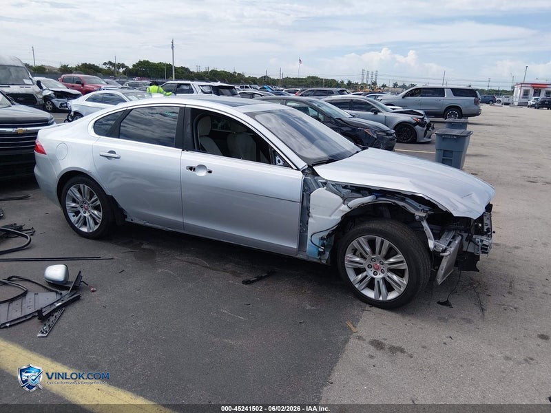 2018 JAGUAR XF 30T PREMIUM – Lot 45241502 auction photo