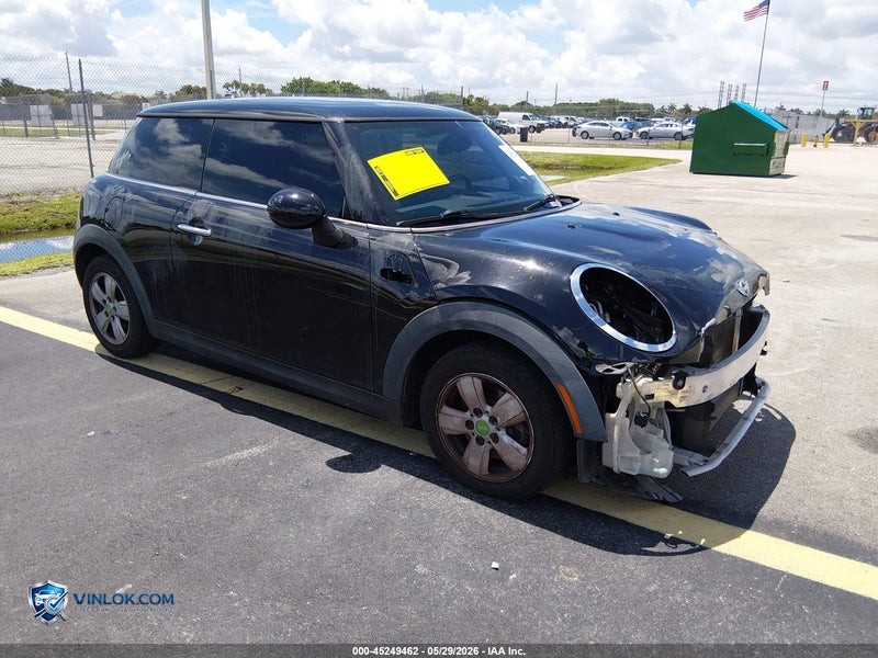 2015 MINI HARDTOP COOPER – Lot 45249462 auction photo