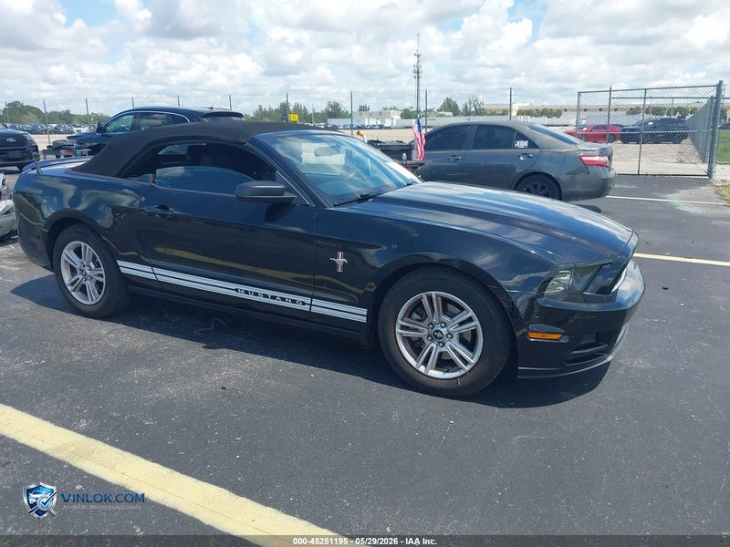 2013 FORD MUSTANG V6 – Lot 45251195 auction photo