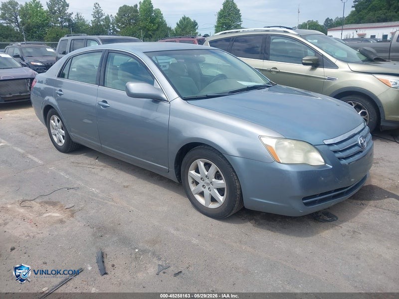 2005 TOYOTA AVALON XL – Lot 45258163 auction photo