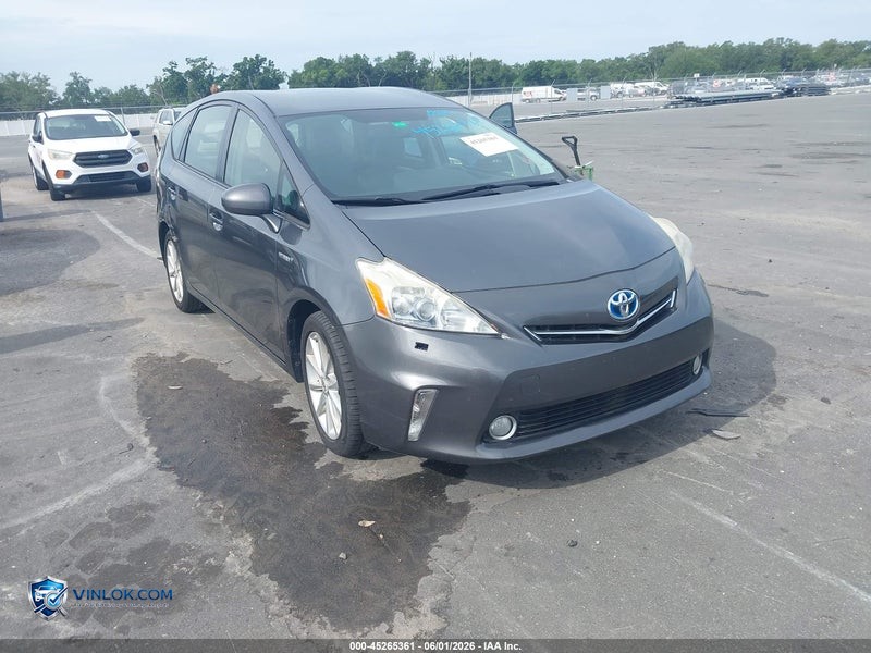 2012 TOYOTA PRIUS V FIVE – Lot 45265361 auction photo
