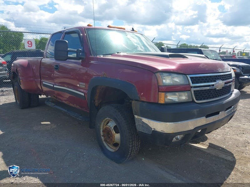 2006 CHEVROLET SILVERADO 3500 LT3 – Lot 45267724 auction photo