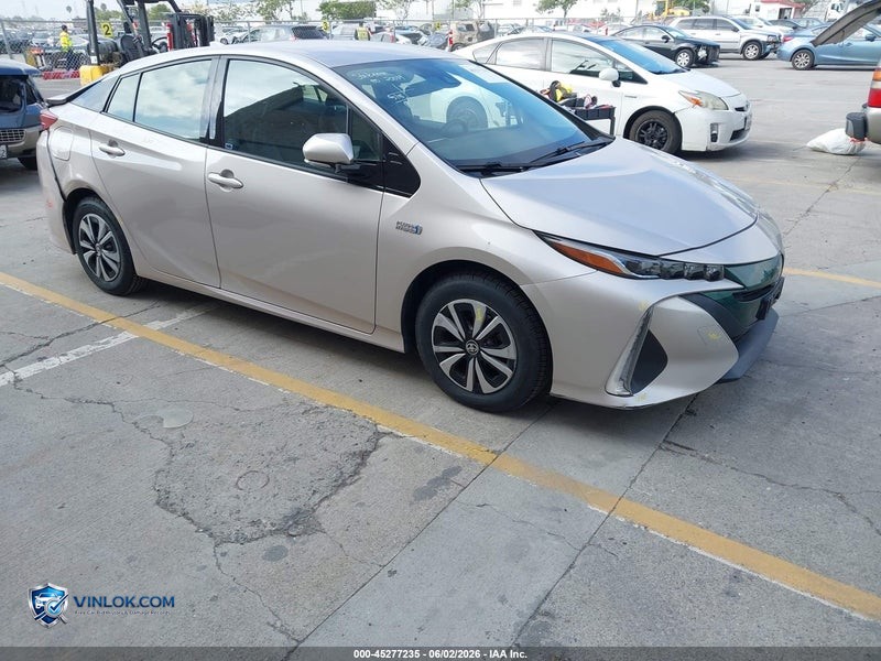 2017 TOYOTA PRIUS PRIME PREMIUM – Lot 45277235 auction photo