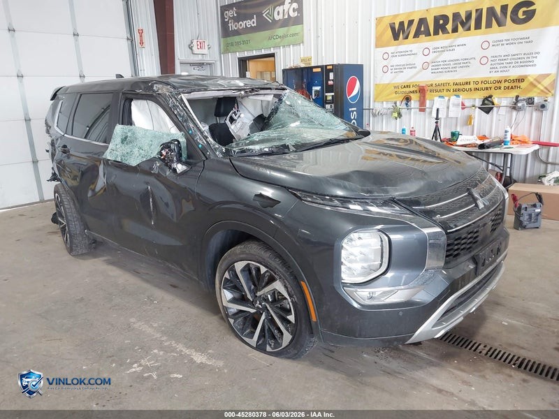2024 MITSUBISHI OUTLANDER SE 2.5 2WD/SE BLACK EDITION S-AWC/SE BLACK EDITION W/PANO ROOF S-AWC – Lot 45280378 auction photo