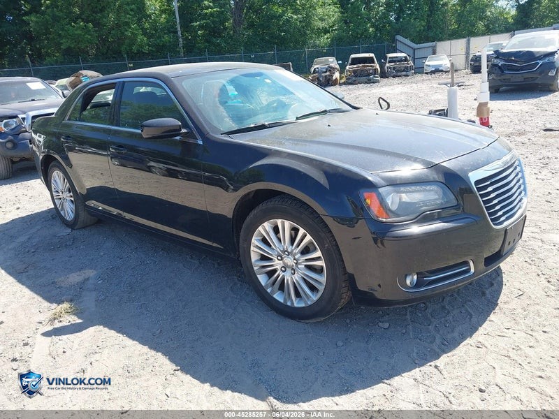 2012 CHRYSLER 300 S V6 – Lot 45285257 auction photo
