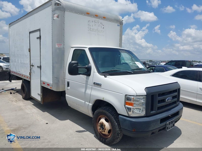 2019 FORD E-350 CUTAWAY   – Lot 45287861 auction photo