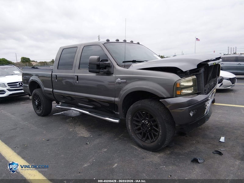2006 FORD F-250 LARIAT/XL/XLT – Lot 45288429 auction photo