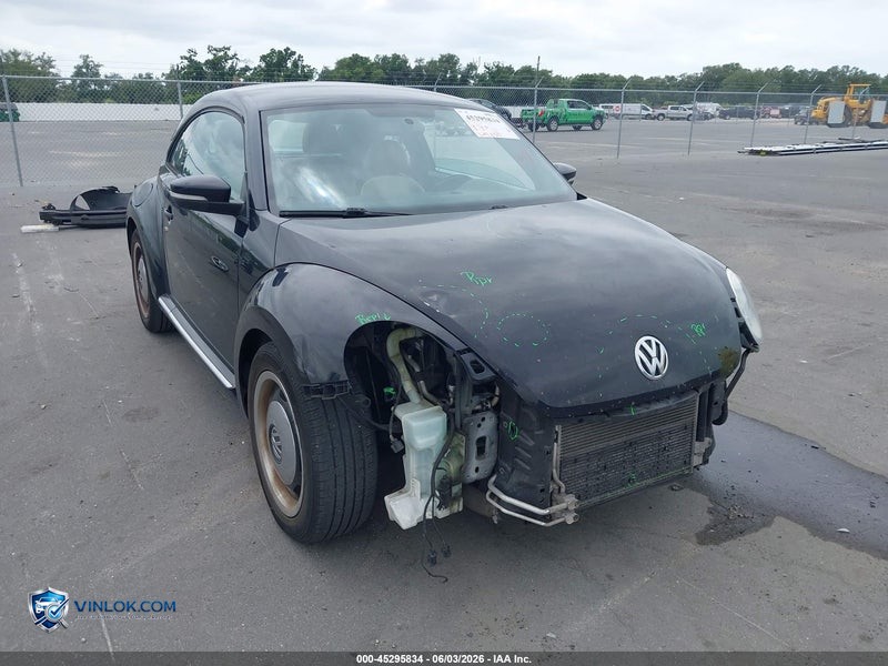 2016 VOLKSWAGEN BEETLE 1.8T CLASSIC – Lot 45295834 auction photo
