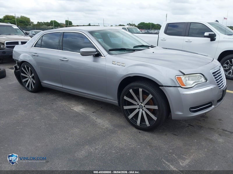 2014 CHRYSLER 300   – Lot 45300800 auction photo
