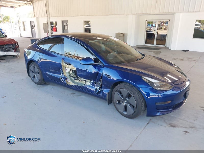 2021 TESLA MODEL 3 STANDARD RANGE PLUS REAR-WHEEL DRIVE – Lot 45303847 auction photo