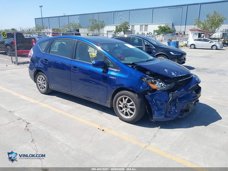2016 TOYOTA PRIUS V TWO – Lot 45310257 auction photo