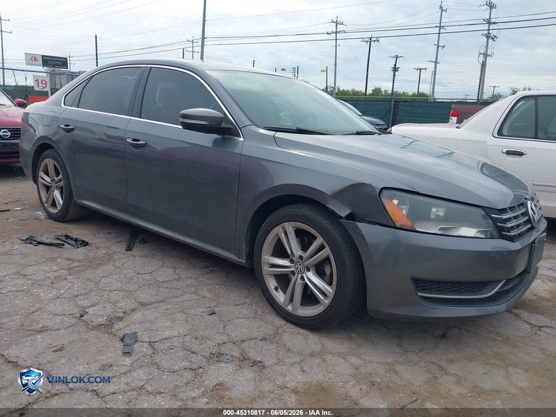 2014 VOLKSWAGEN PASSAT 2.0L TDI SE – Lot 45310817 auction photo