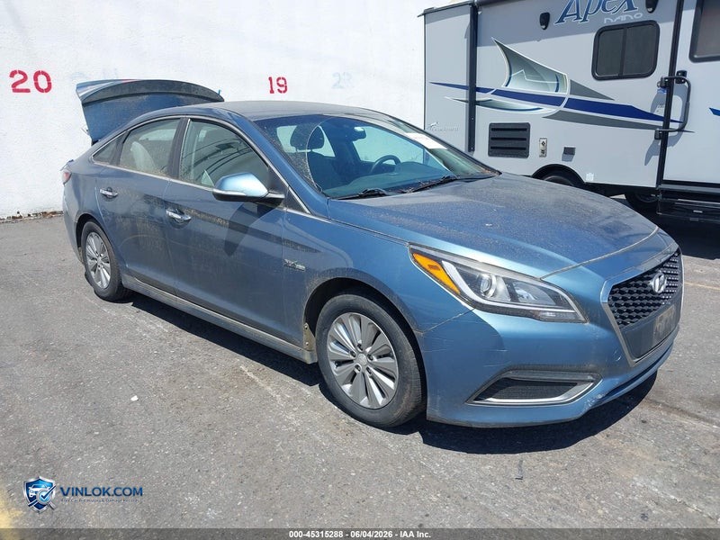 2016 HYUNDAI SONATA HYBRID SE – Lot 45315288 auction photo