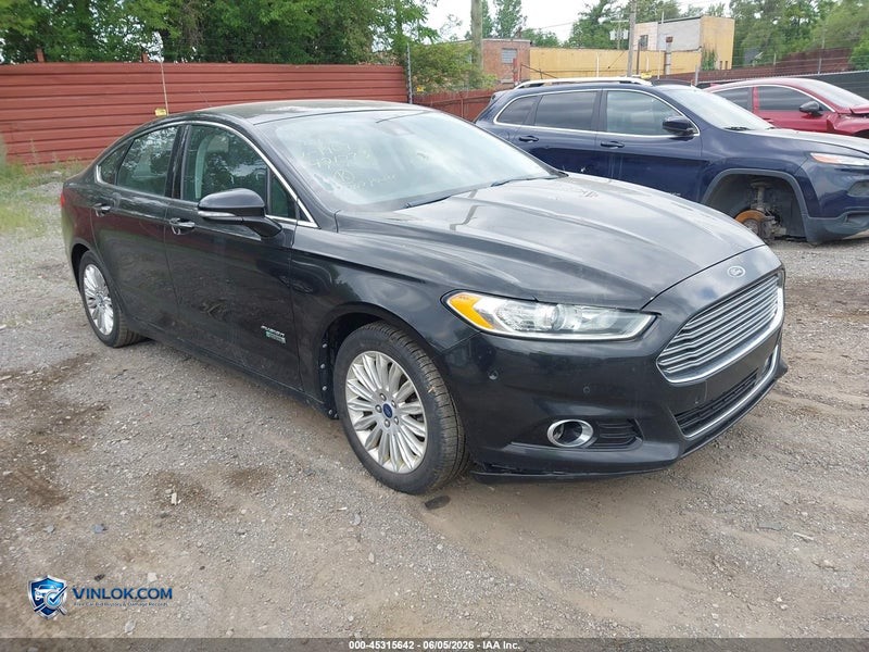 2013 FORD FUSION ENERGI TITANIUM – Lot 45315642 auction photo
