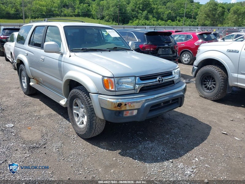 2001 TOYOTA 4RUNNER SR5 V6 – Lot 45317553 auction photo
