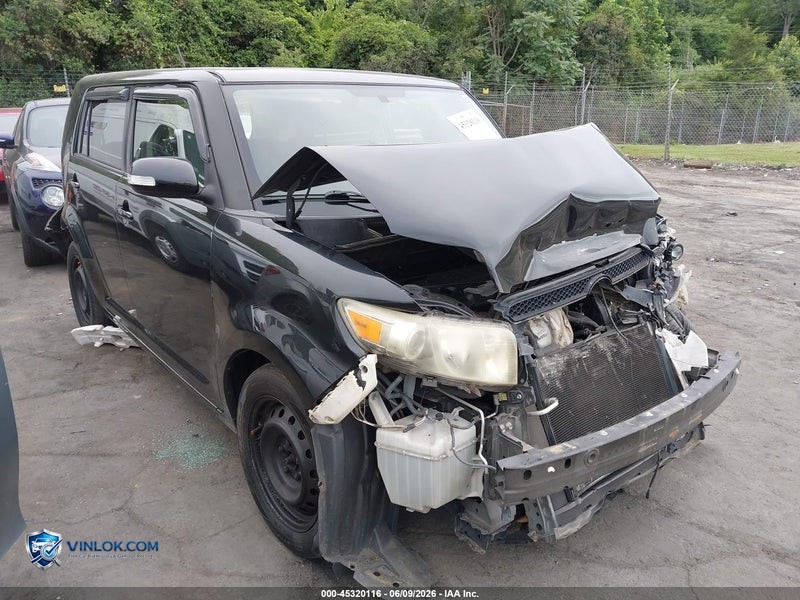 2011 SCION XB   – Lot 45320116 auction photo