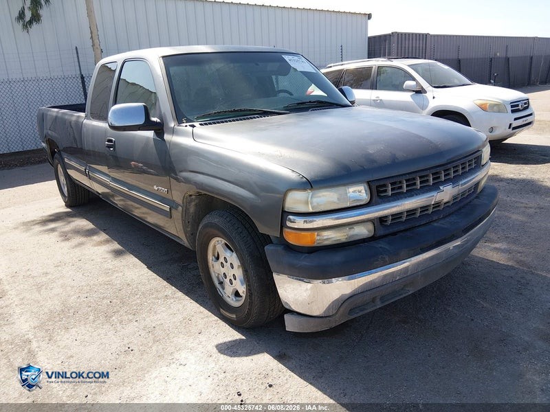2001 CHEVROLET SILVERADO 1500 LS – Lot 45325742 auction photo