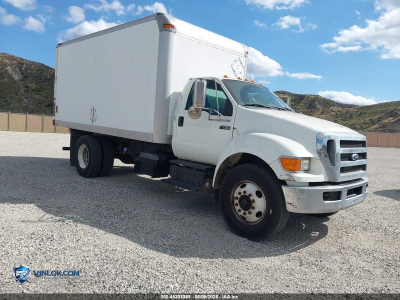 2011 FORD F-750 XL/XLT – Lot 45337365 auction photo