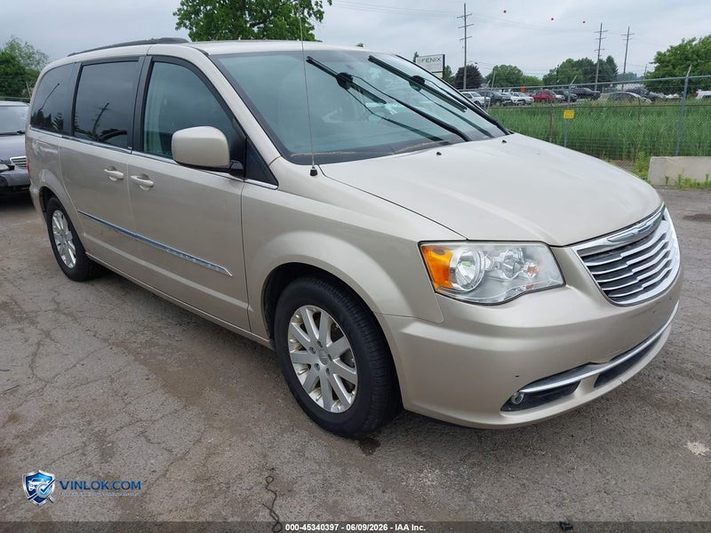 2014 CHRYSLER TOWN & COUNTRY TOURING – Lot 45340397 auction photo