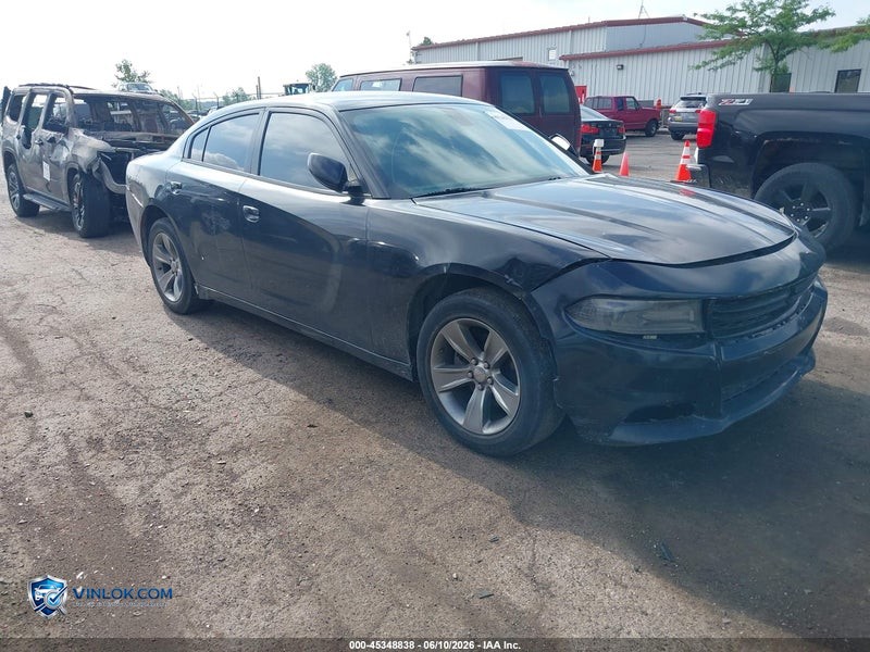 2015 DODGE CHARGER SXT – Lot 45348838 auction photo