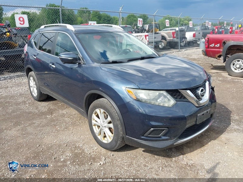 2015 NISSAN ROGUE SV – Lot 45350411 auction photo