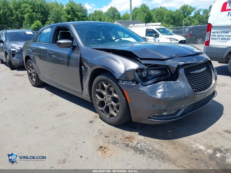 2016 CHRYSLER 300 300S ALLOY EDITION – Lot 45357106 auction photo